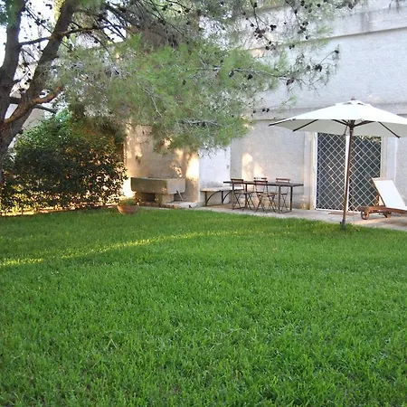 Country house Masseria Frassaniti *